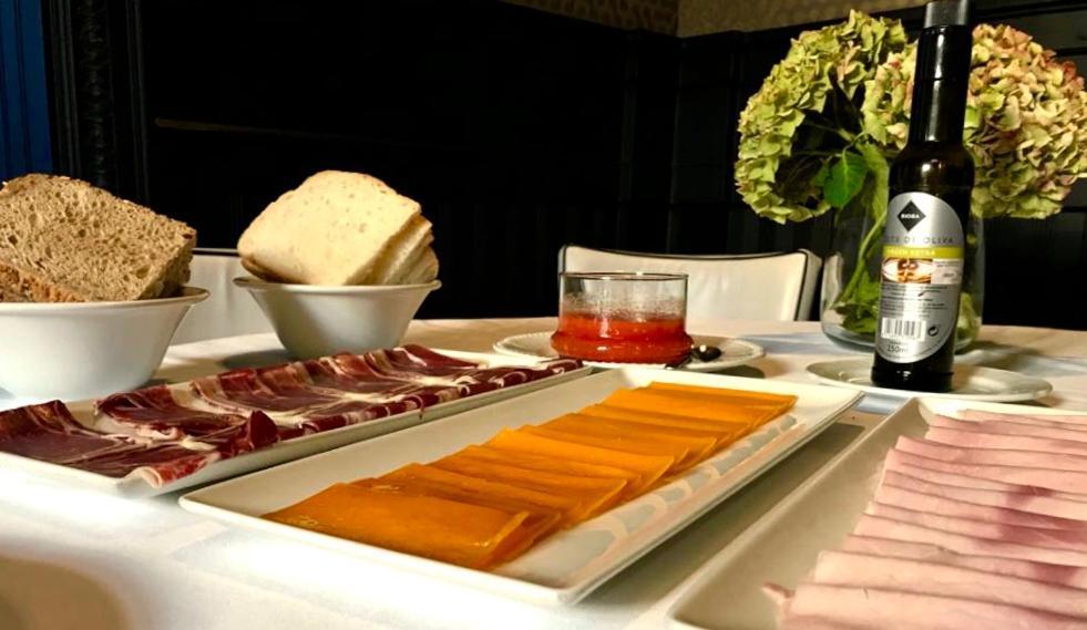 דורנגו Hotel Olajauregi מראה חיצוני תמונה